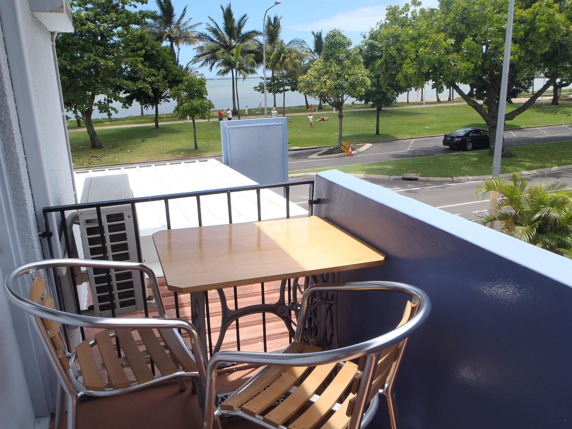 Strand Motel Townsville Ngoại thất bức ảnh