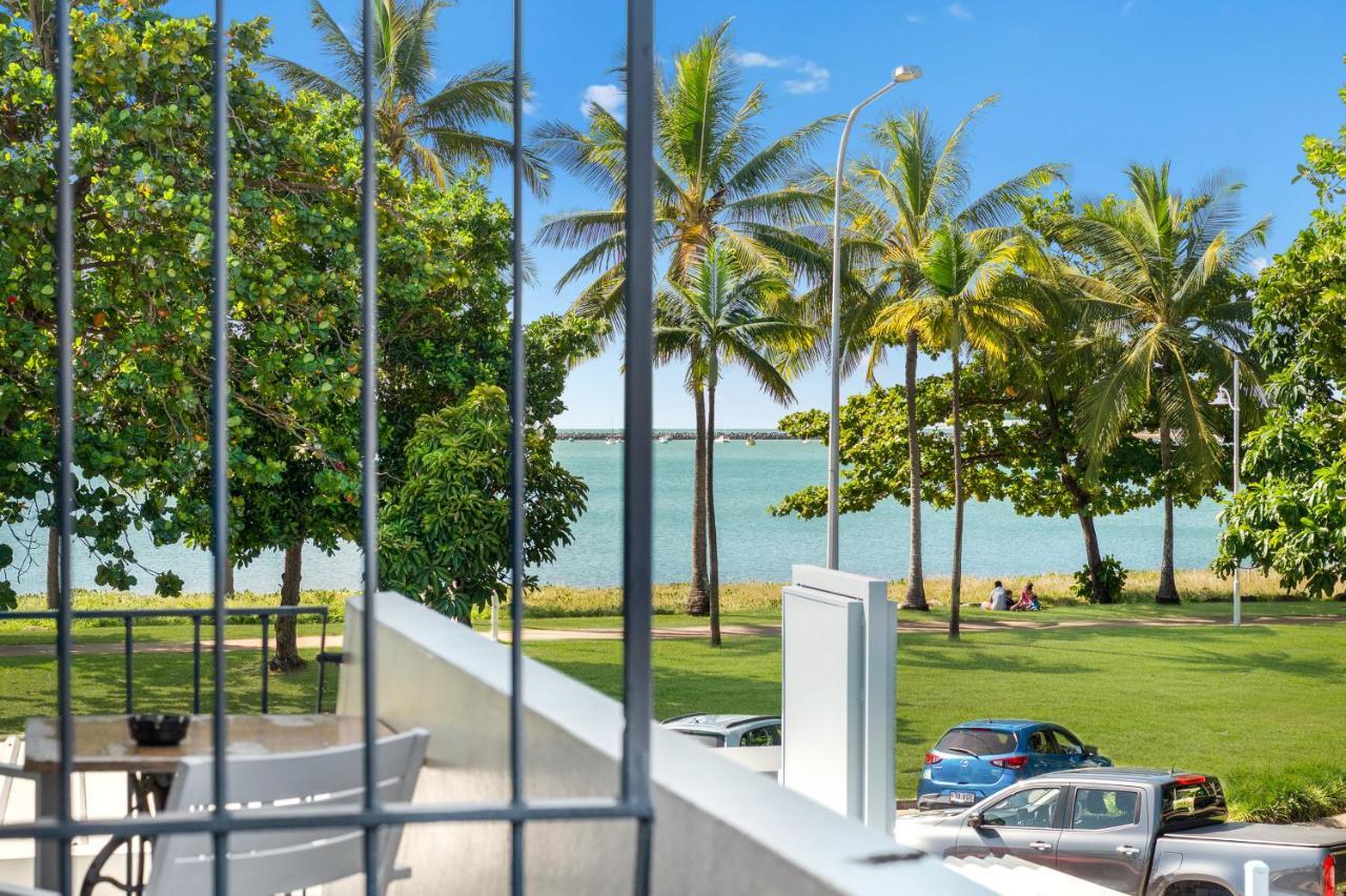Strand Motel Townsville Ngoại thất bức ảnh